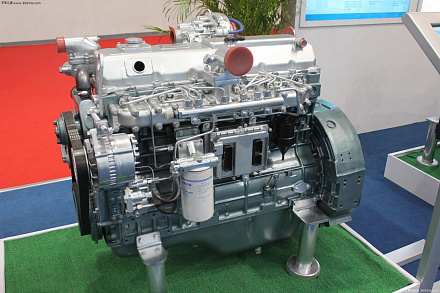 Двигатель Yuchai YC6A280-45