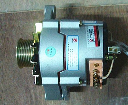 Генератор двигателя Shanghai D9-220/D6114 (D11-102-11+B)